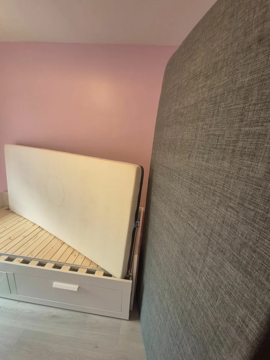 mattresses - Image 4