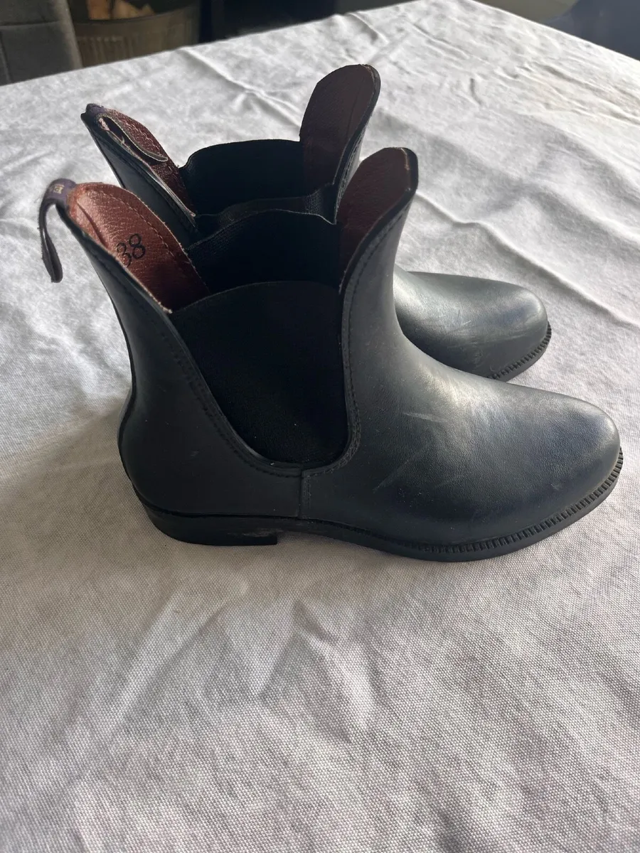 Horse riding accessories - Image 3