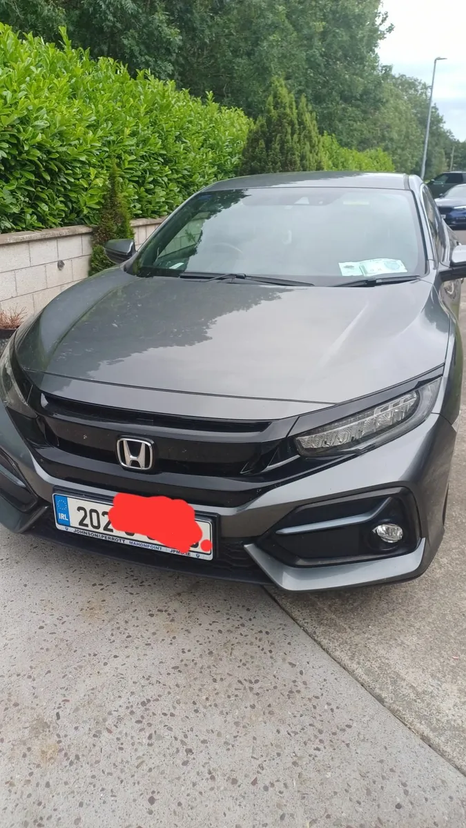 Honda Civic 2020 - Image 1