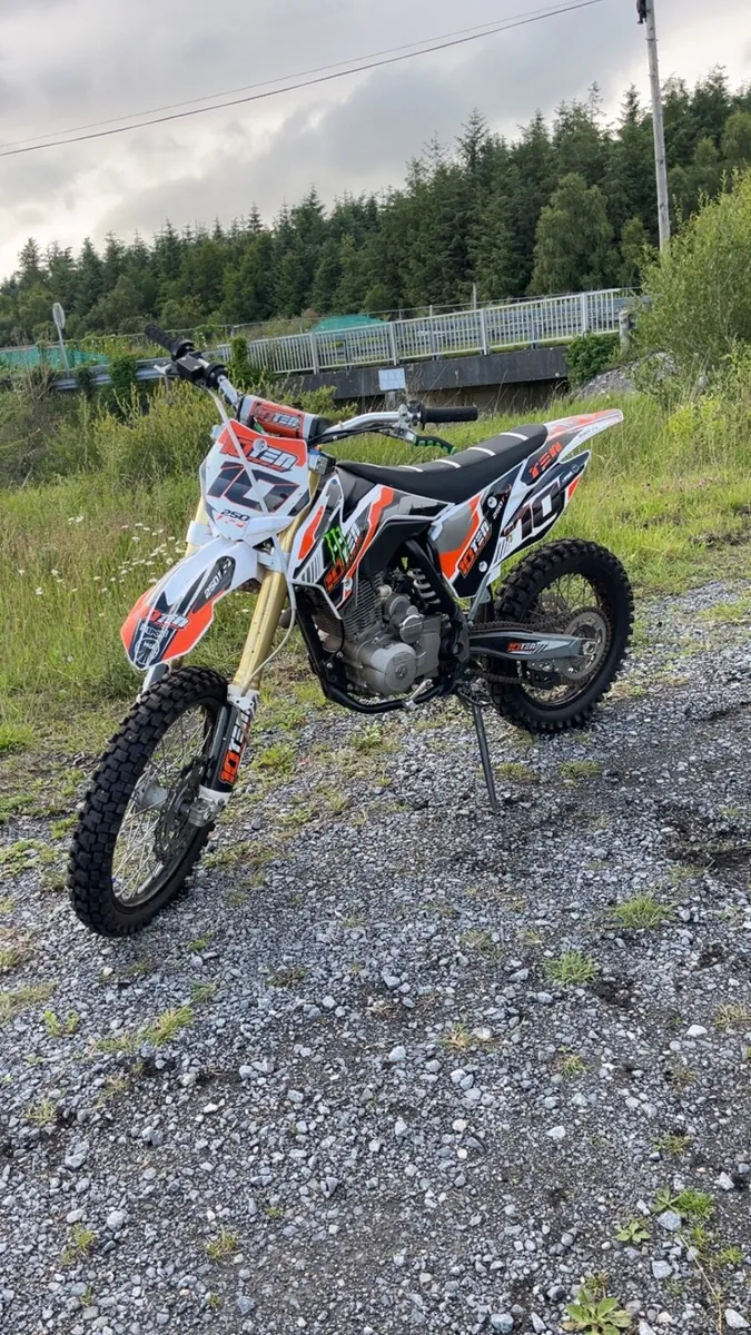Drit bike 10 ten 250r - Image 1