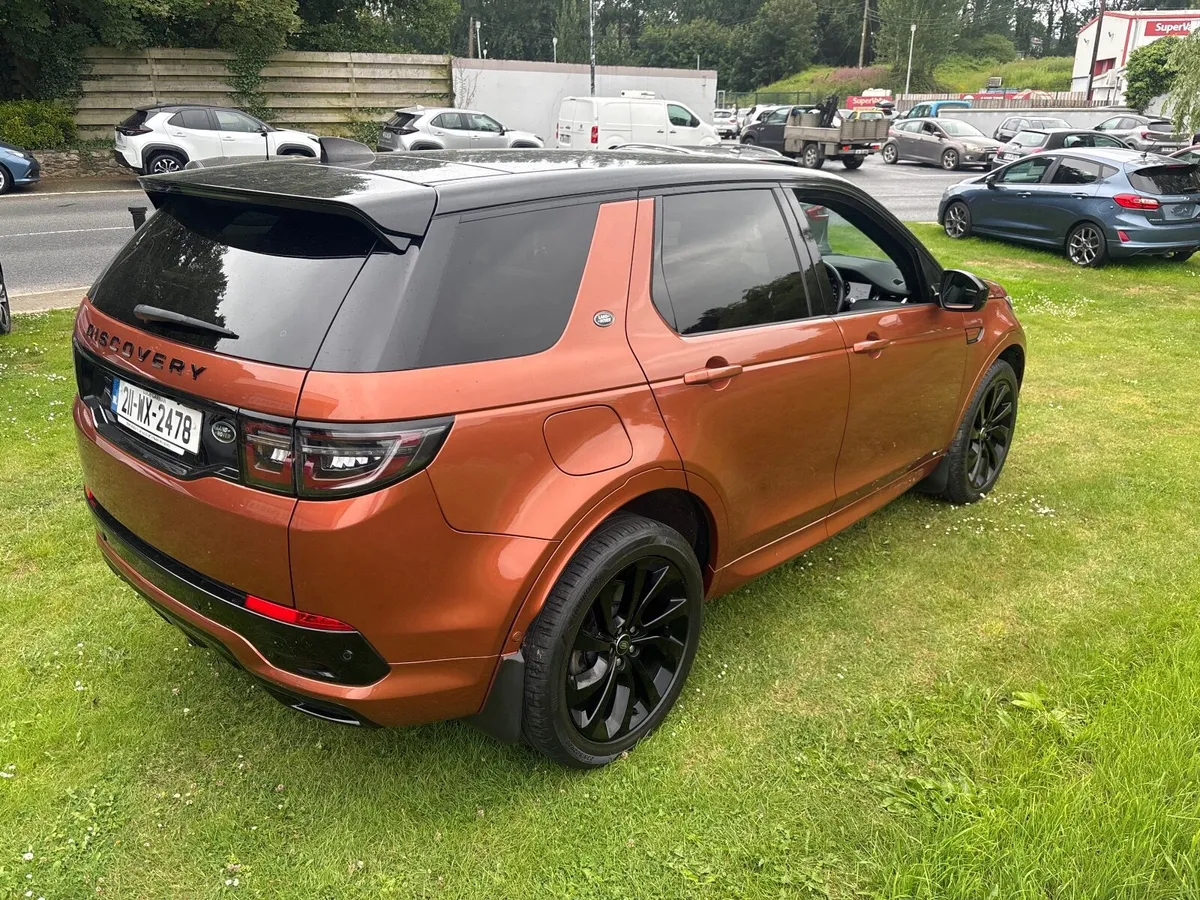 Land Rover Discovery Sport 2021 - Image 3