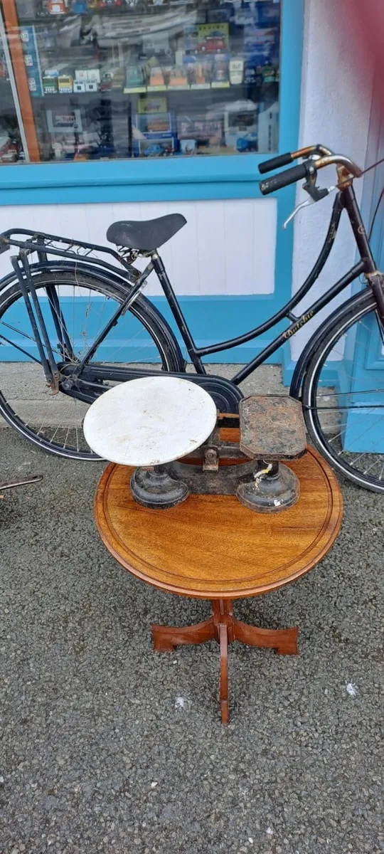 Vintage Antique Shop Scales - Image 2