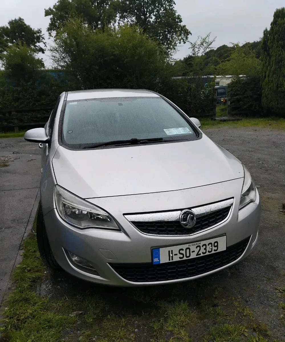 Car - Image 2