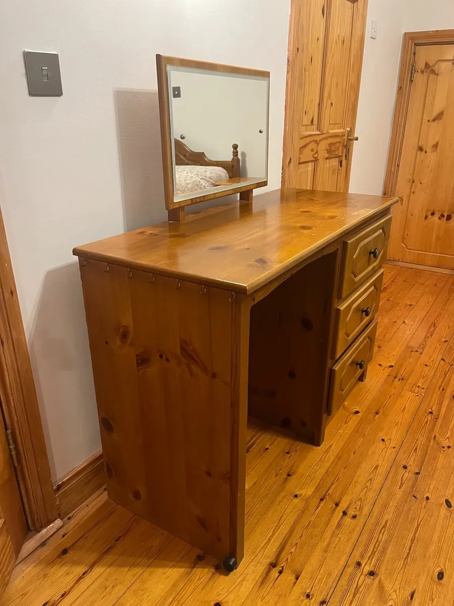 Dressing Table & Mirror - Image 3