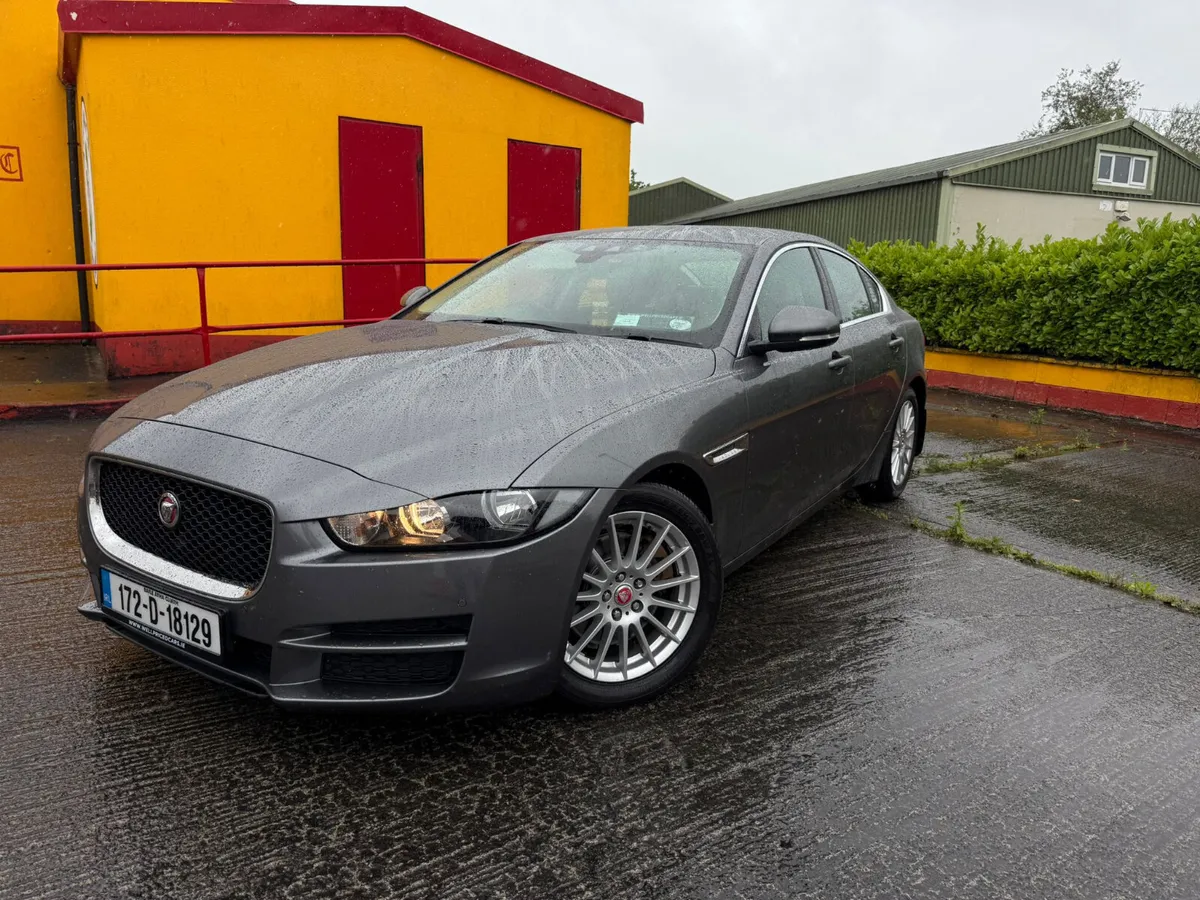 2017 Jaguar XE 2.0 Diesel Prestige - Image 2