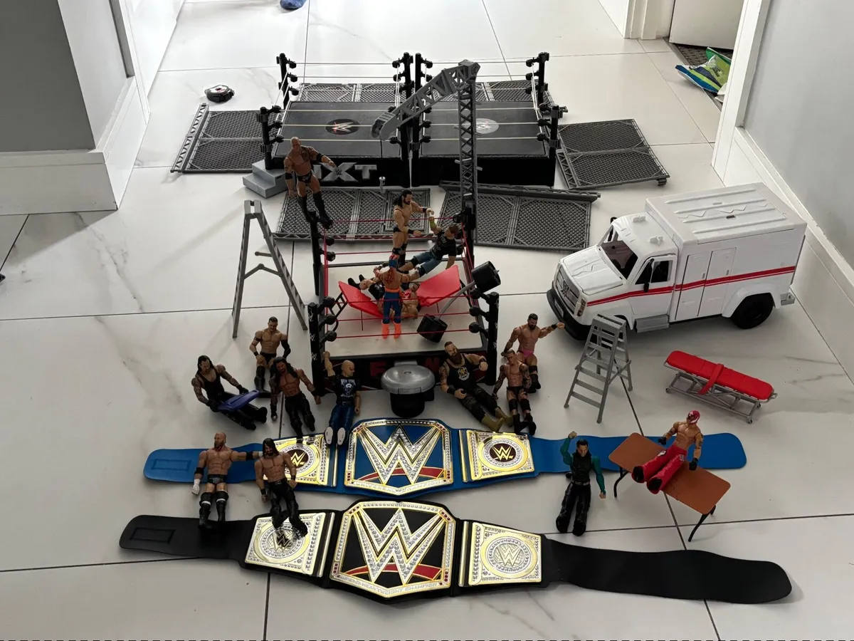 WWE Toy Bundle - Image 3