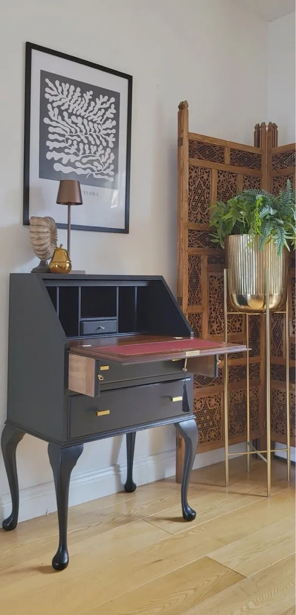 Beautiful writing bureau - Image 4