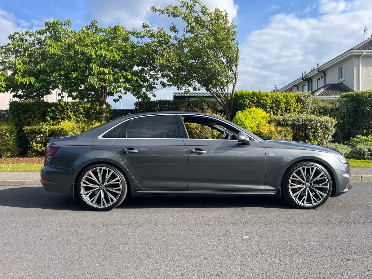 2018 S-line Audi A4 (CAR NOT DAMAGED) - Image 2