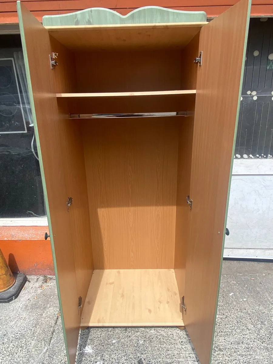 Wardrobe - Image 2