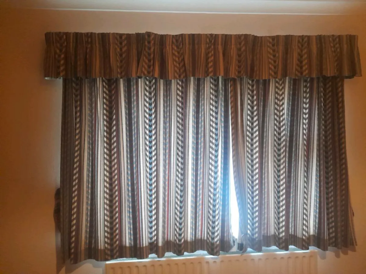 Bedroom Curtains - Image 4