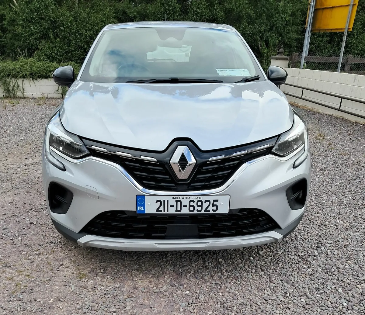 Renault Captur 2021 - Image 1