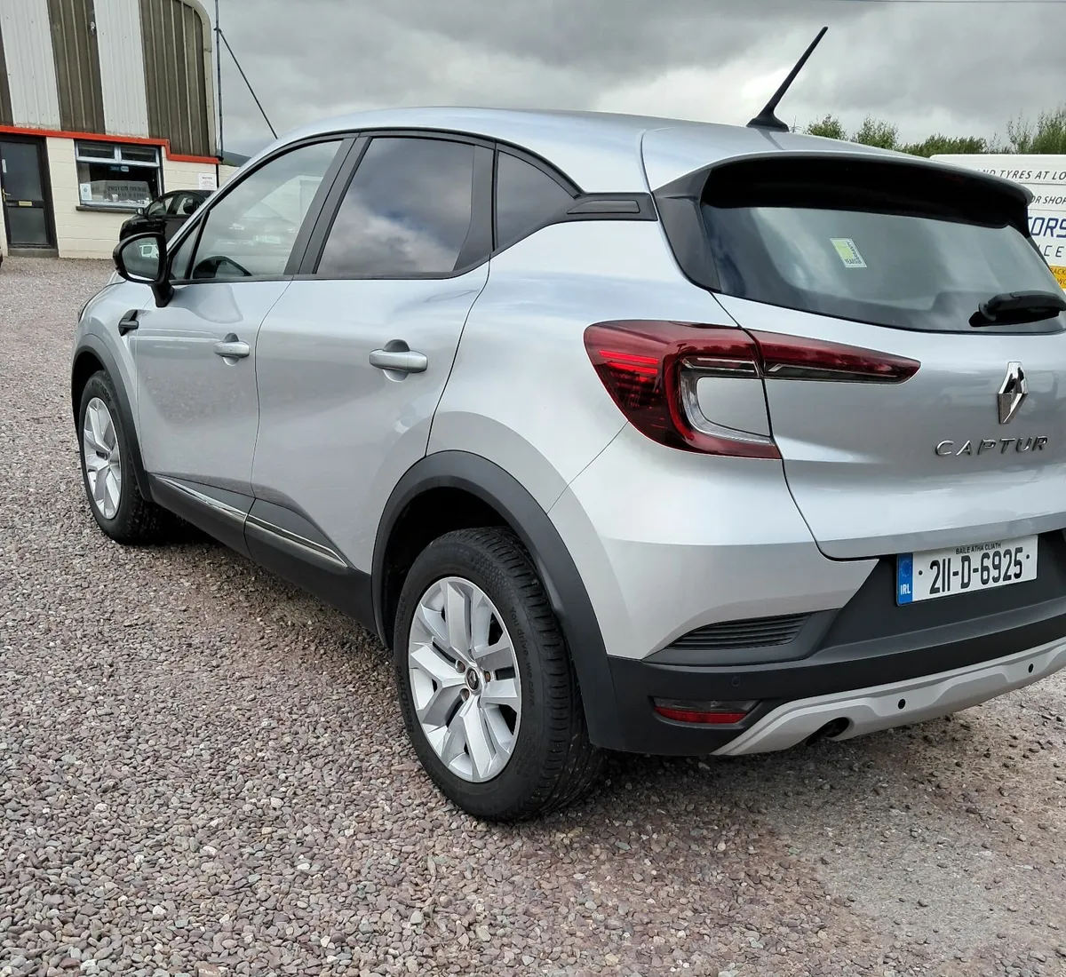 Renault Captur 2021 - Image 4
