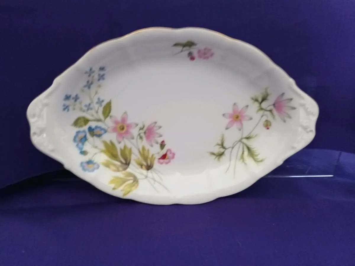 Richmond  BONE China Dish. " Wild Anemone " - Image 1