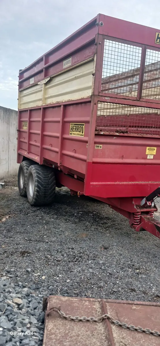 Silage trailer Herron - Image 1