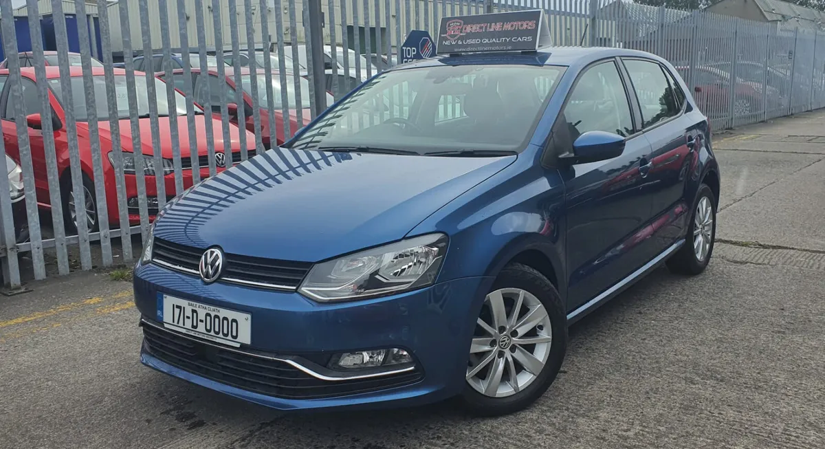 2017 Volkswagen Polo - Image 2