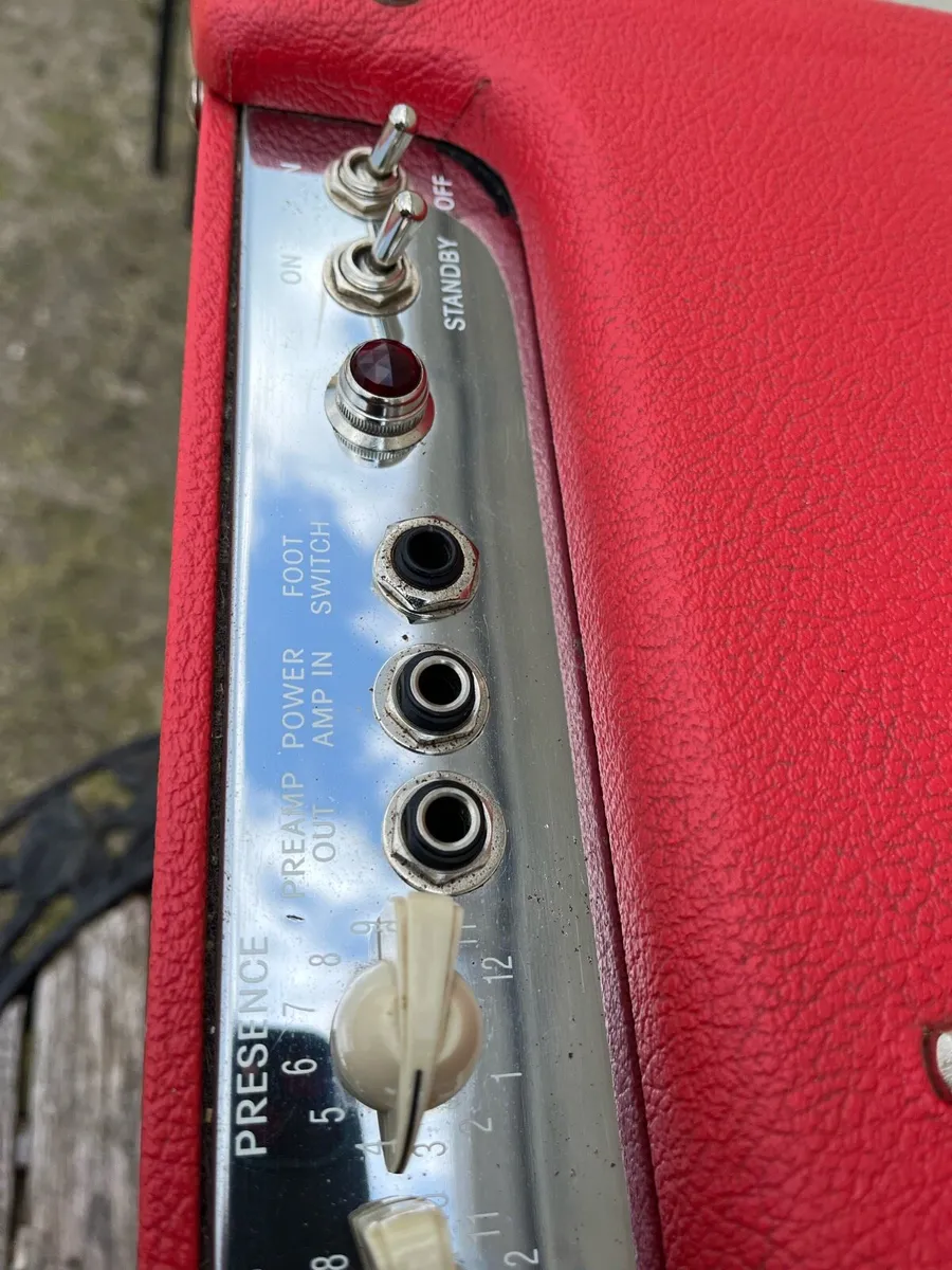 Fender Hotrod Delux, Texas Red, limited edition. - Image 4