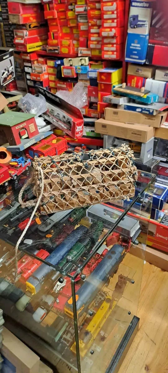 Handmade Lobster Pot - Image 1