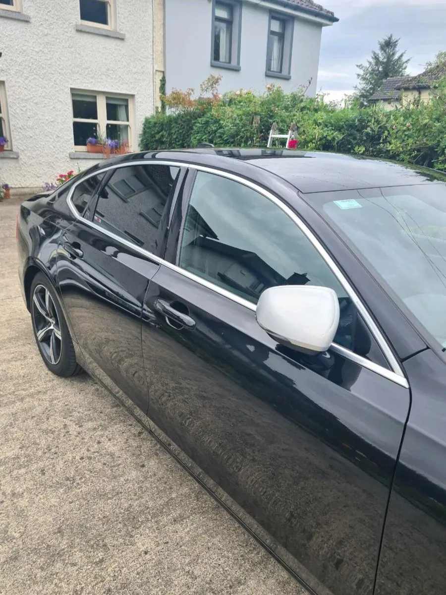 Volvo s90 - Image 4