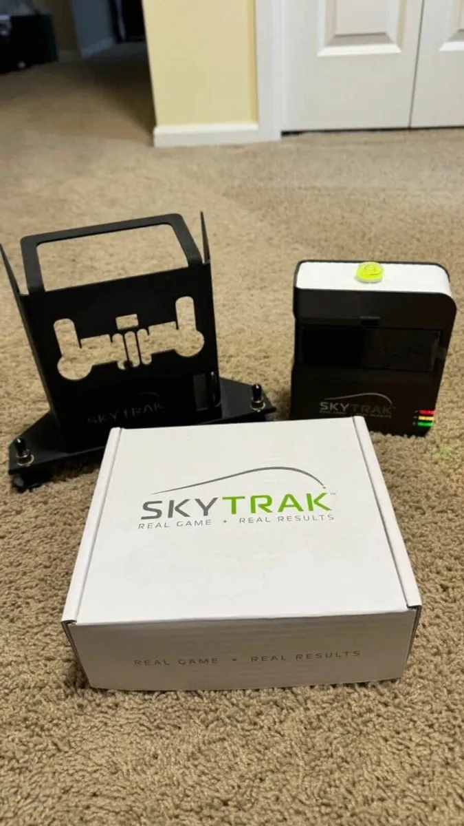 Sky-Trak Launch Monitor Golf Simulator - Image 1