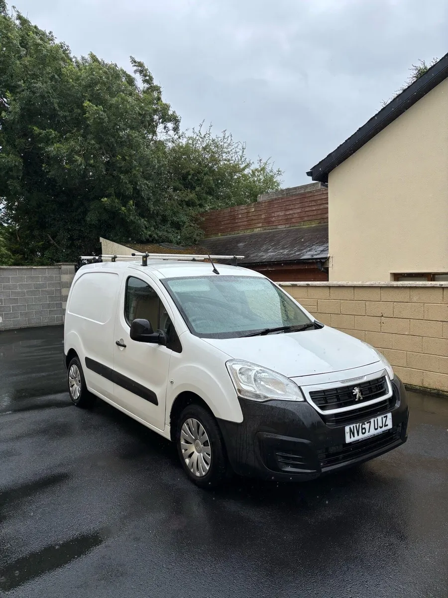 2018 Peugeot Partner - Image 1