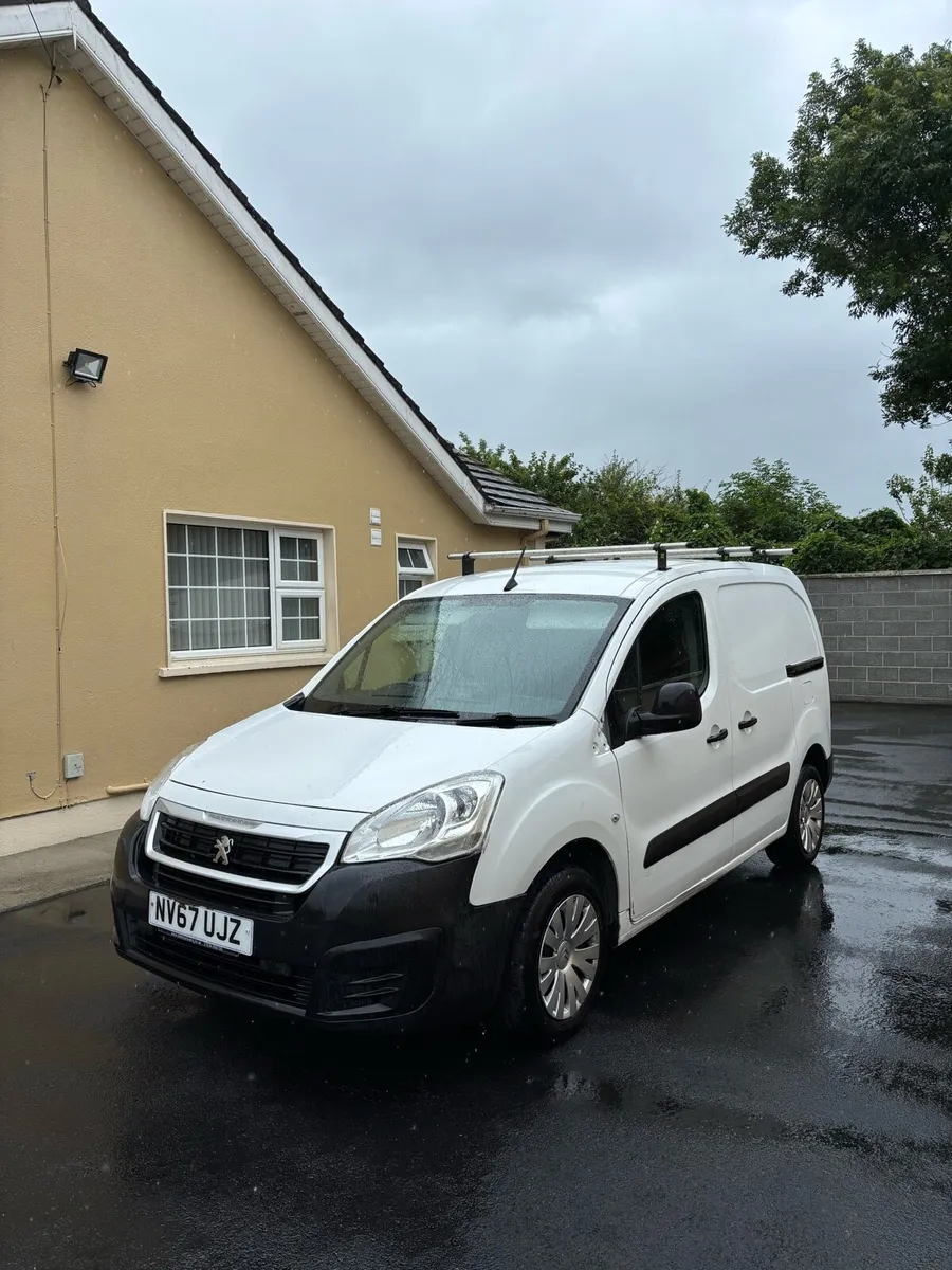 2018 Peugeot Partner - Image 2