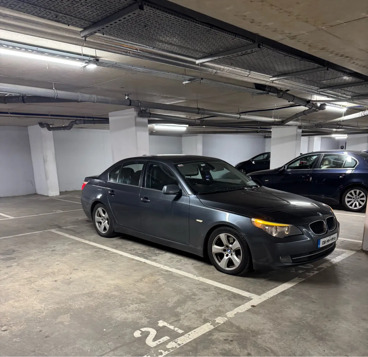 BMW 520d - Image 1