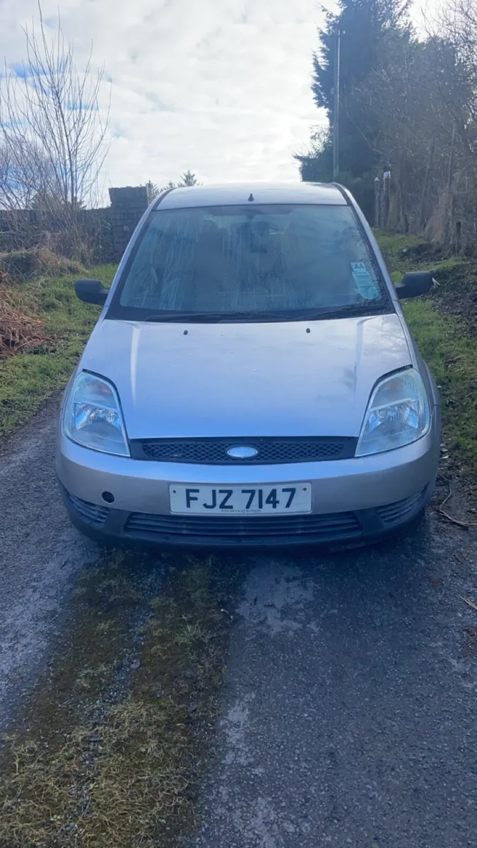 Ford Fiesta 2003 - Image 2