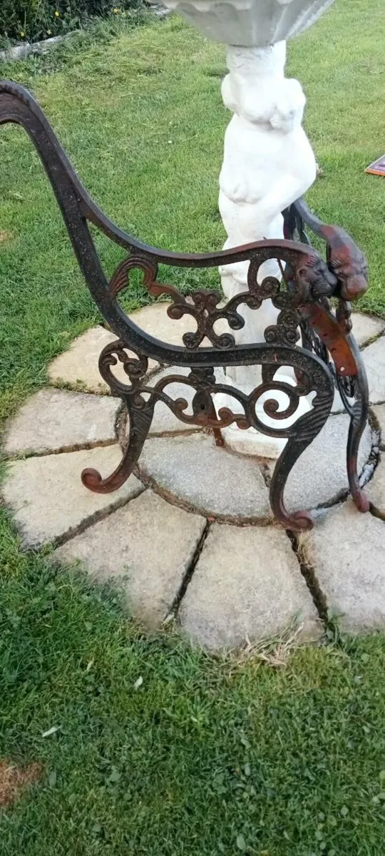 Antique cast iron bench ends - Image 2