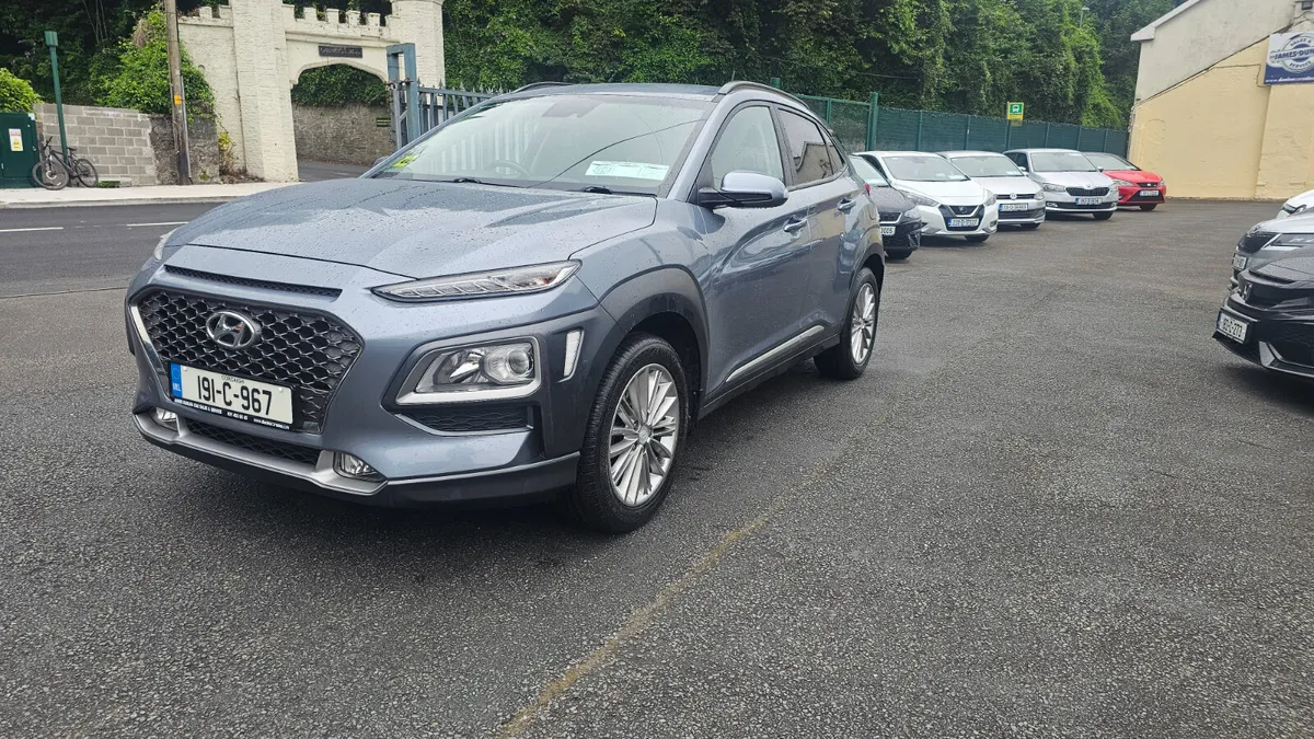 Hyundai KONA 2019 1.0 T-GDI Executive FSH - Image 2
