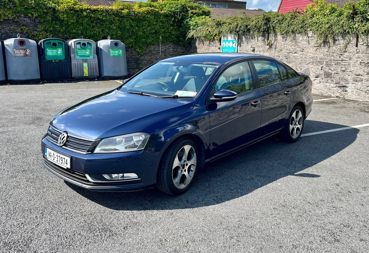 2014 Volkswagen Passat New NCT - Image 2