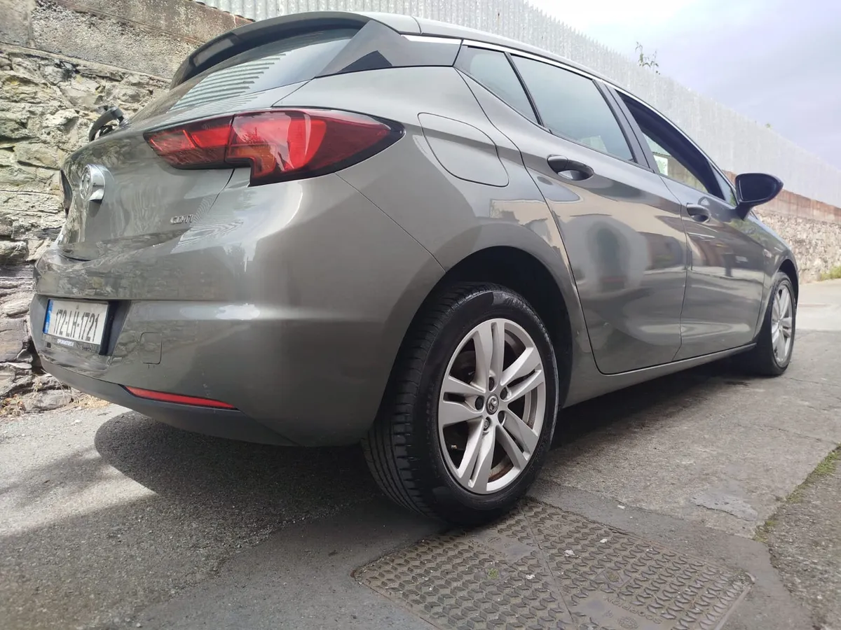 Vauxhall Astra 2017 CDTI  NEW MODEL - Image 4