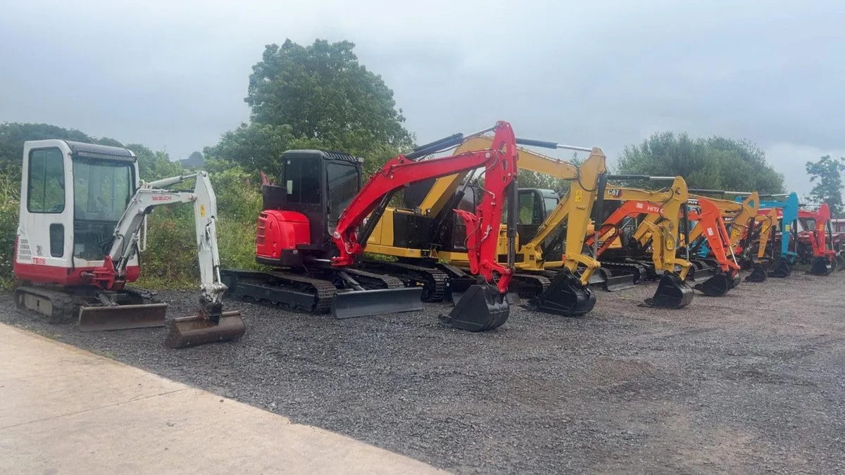 1.5 - 7.5 Tonne Diggers - - - Priced To Sell - Image 2