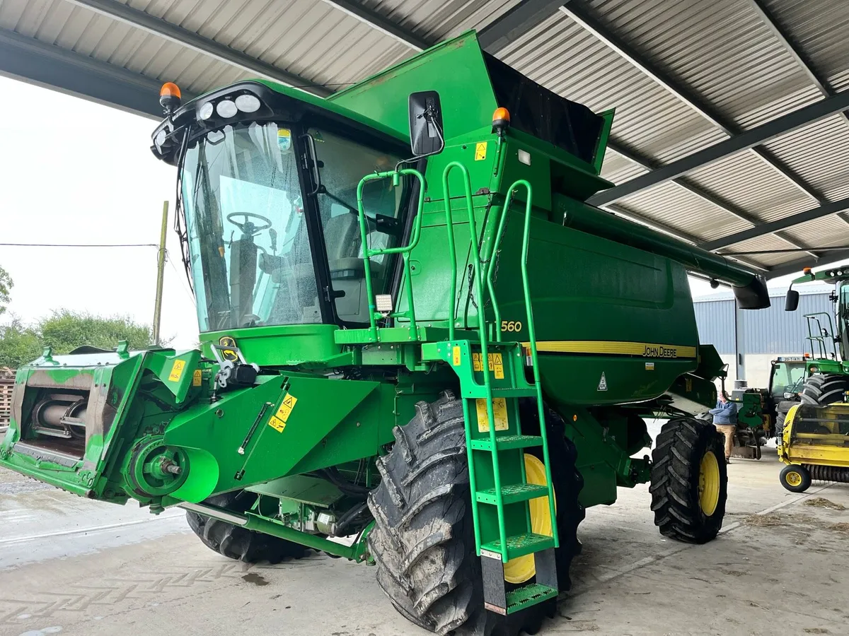 John Deere T560 - Image 2