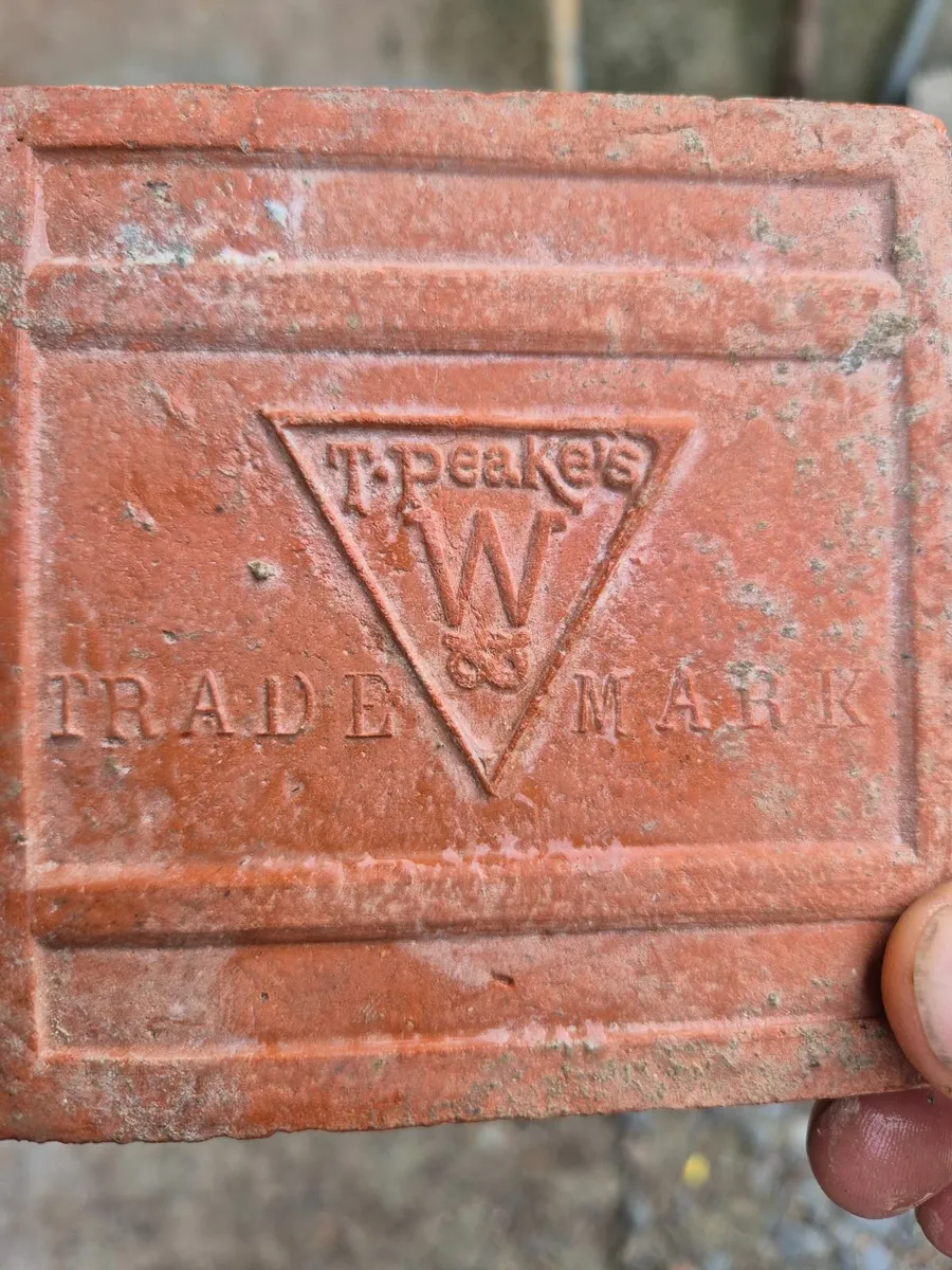 Old Tiles - Image 3