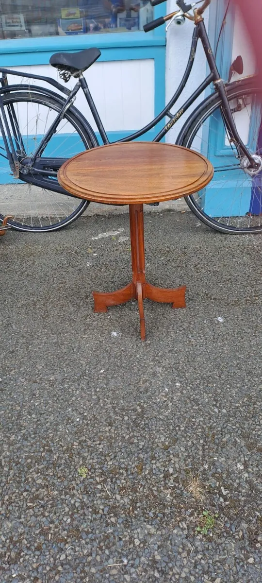 Vintage Antique Round Decorative Side Table - Image 1