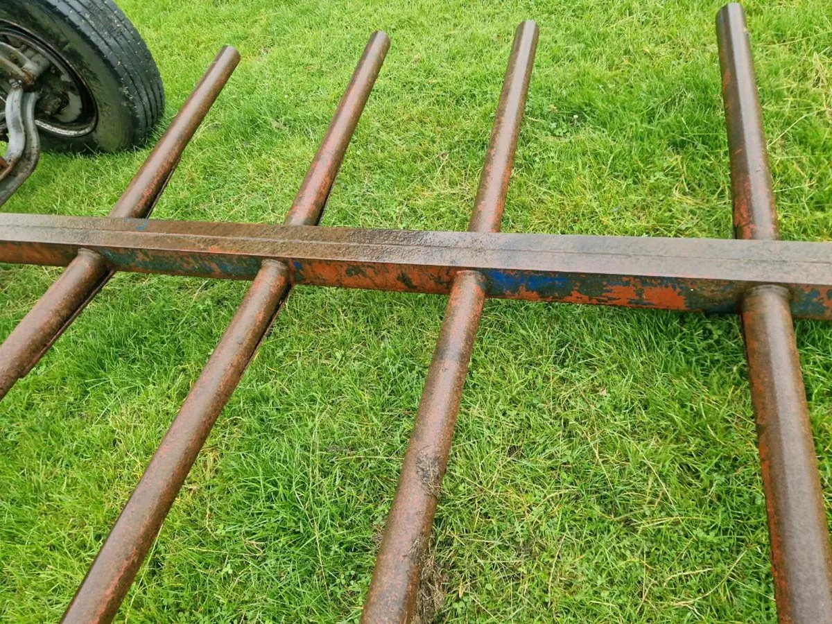 6 bale trailer - Image 4