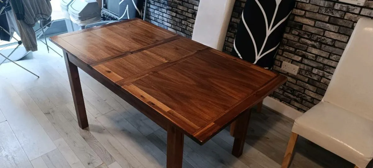Kitchen table with chairs - Image 2