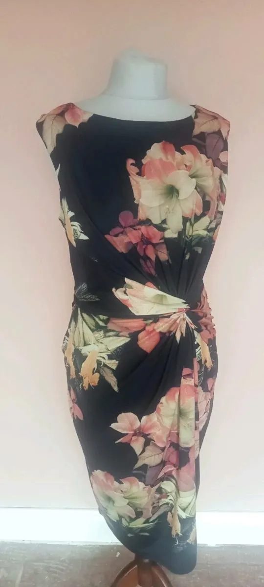 Phase eight dress size 14 - Image 1