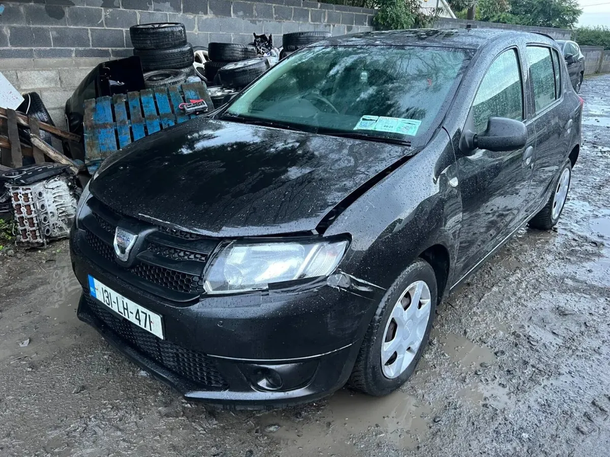 2013 Dacia Sandero 1.2 Petrol Drive Away - Image 4