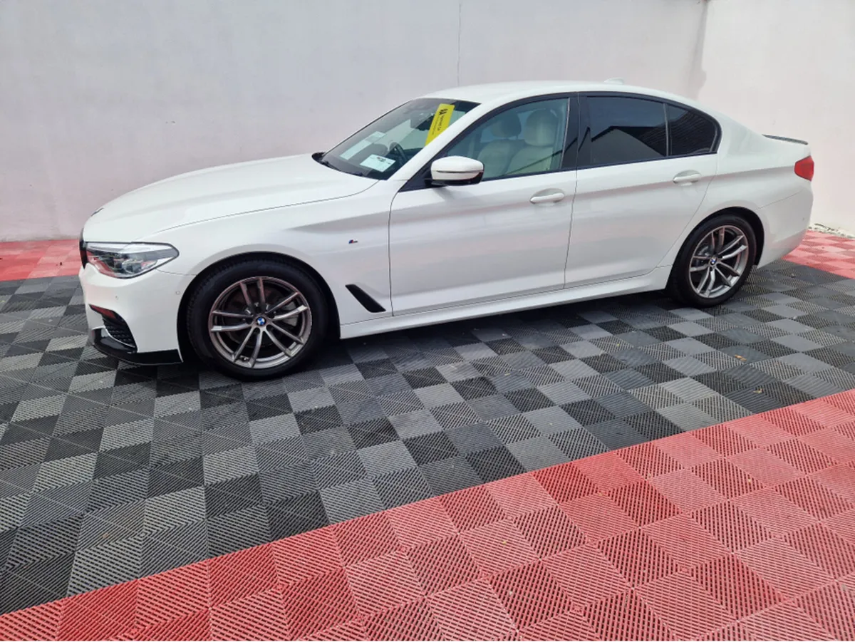 BMW 5-Series M-SPORT X-DRIVE 523D SALOON AUTOMATIC - Image 3