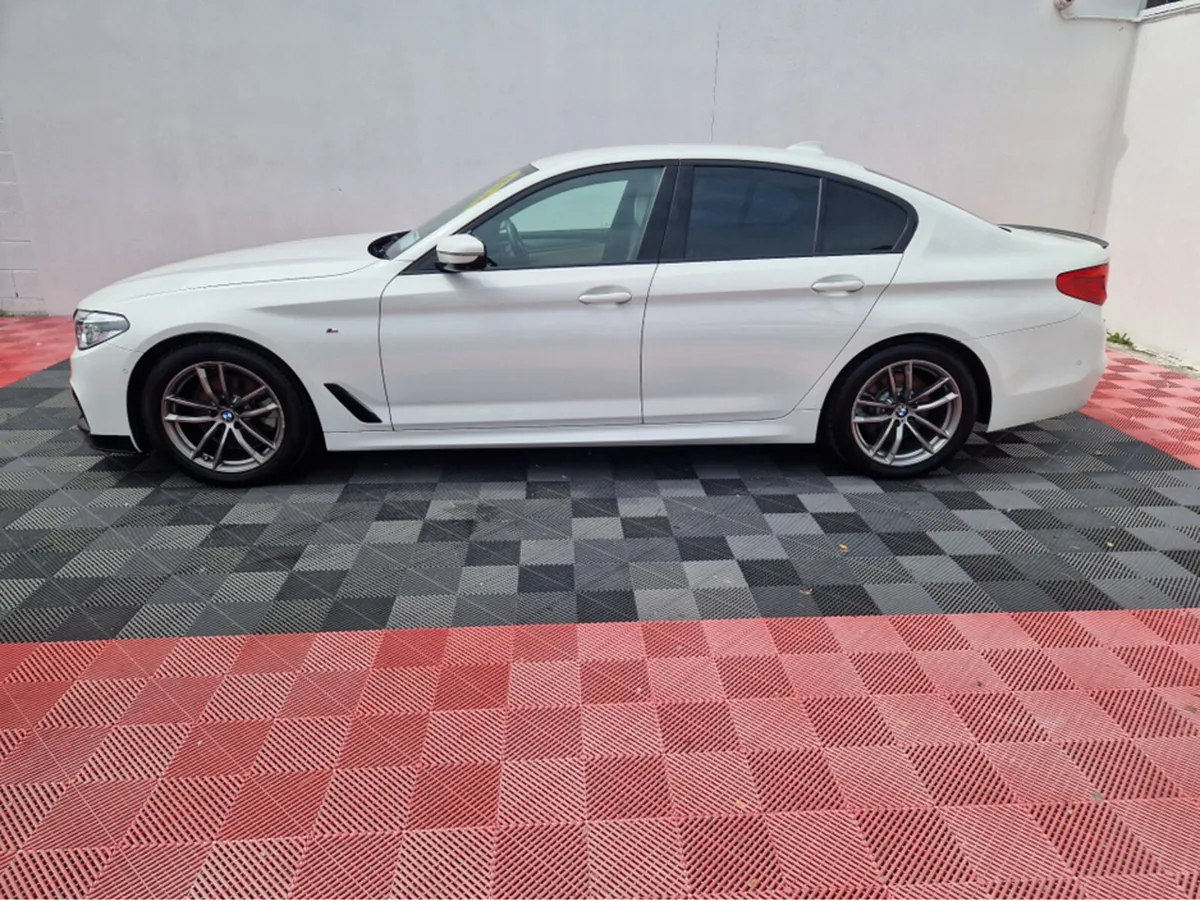 BMW 5-Series M-SPORT X-DRIVE 523D SALOON AUTOMATIC - Image 4