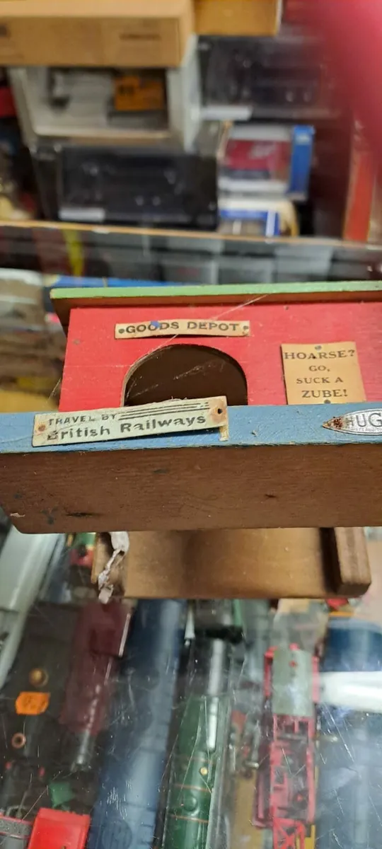 Hornby Hugar O Gauge Goods Shed - Image 4