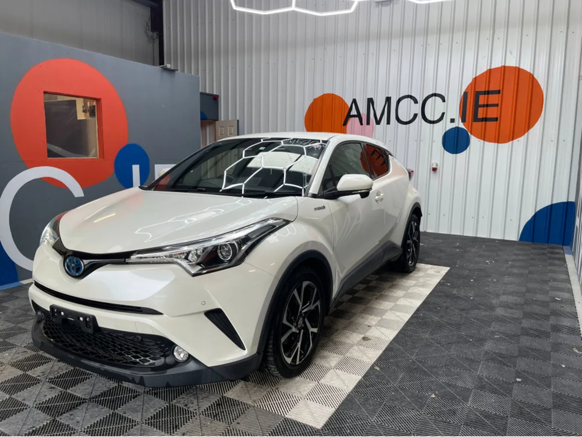 Toyota C-HR 1.8 HYBRID / 96k KMs / HEATED SEATS , - Image 3