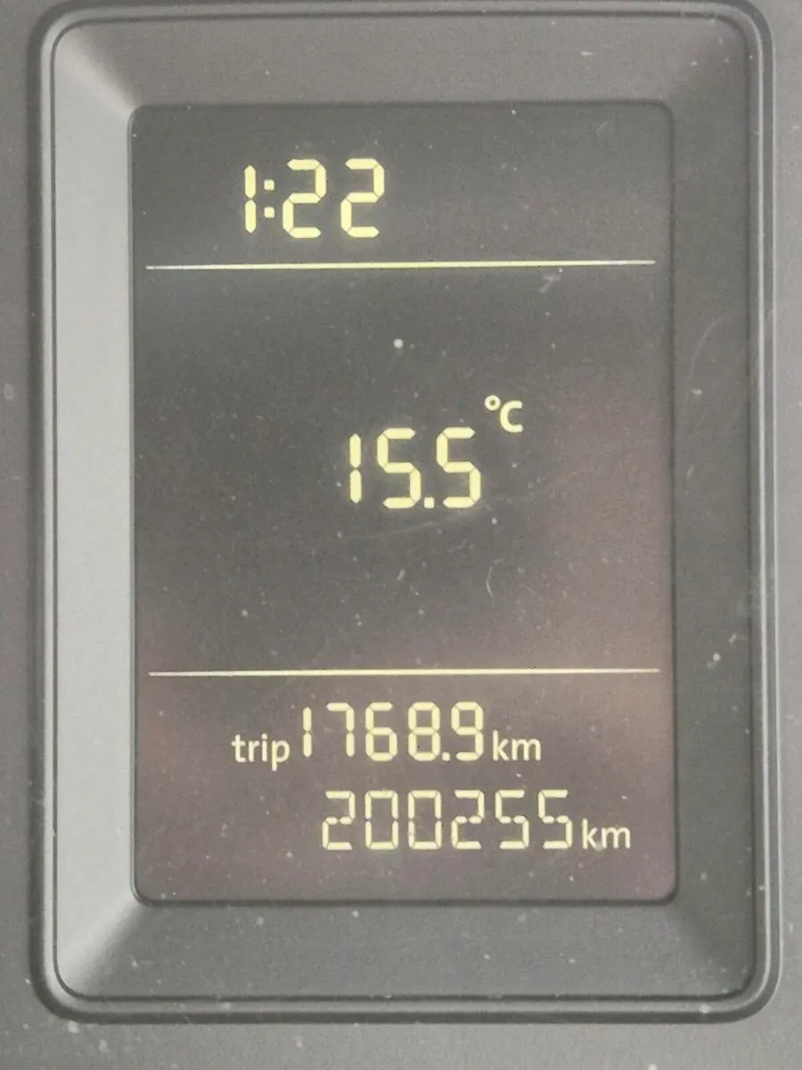 Volkswagen Caddy - Image 2