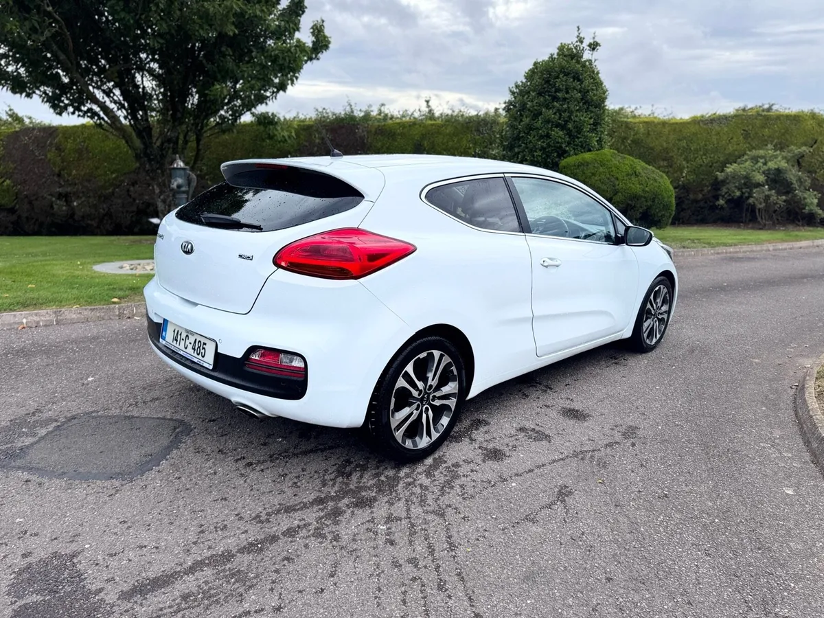 Kia Pro Ceed - Image 2