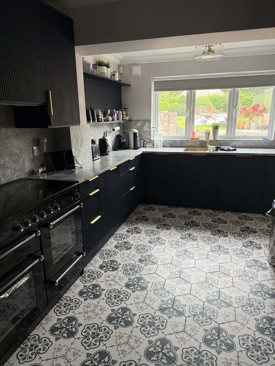 Kitchen - Image 4