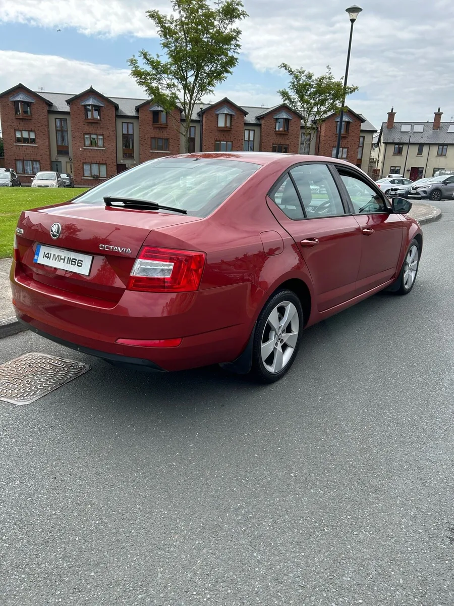 Skoda Octavia Elegance 1.6tdi NCT + Tax - Image 4