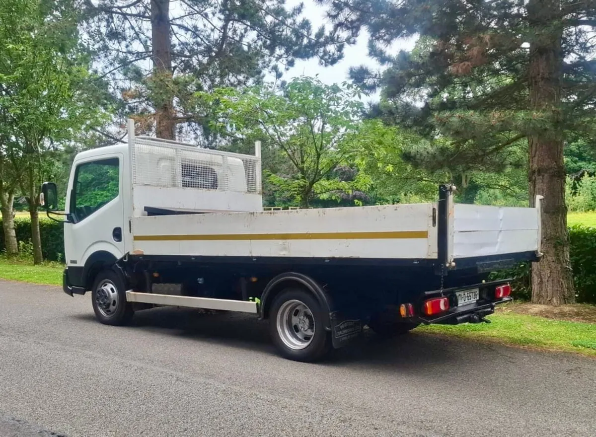 Nissan Cabstar TIPPER 4.5 Tonne 2017 DOE 7/25 - Image 2