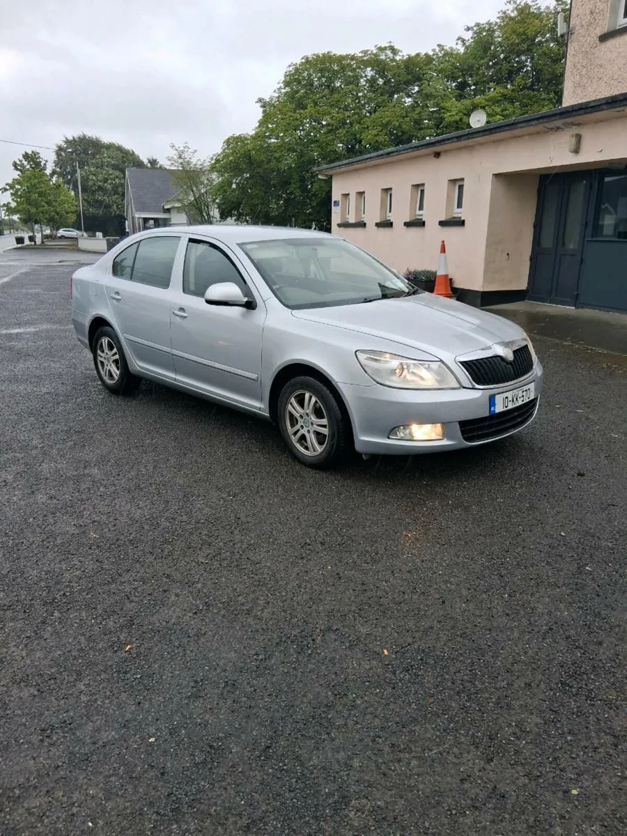 Wow😍👌😍!! 2010 skoda octavia lady owner!!!! Nct! - Image 2