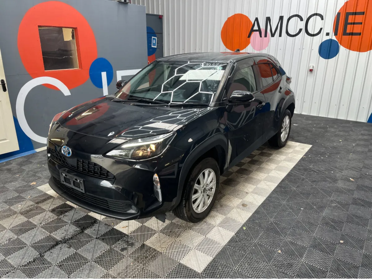 Toyota Yaris Cross 1.5 HYBRID / 58k KMs / REVERSE - Image 3